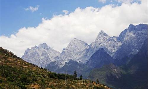 香格里拉旅游胜地_香格里拉旅游攻略必玩的景点是